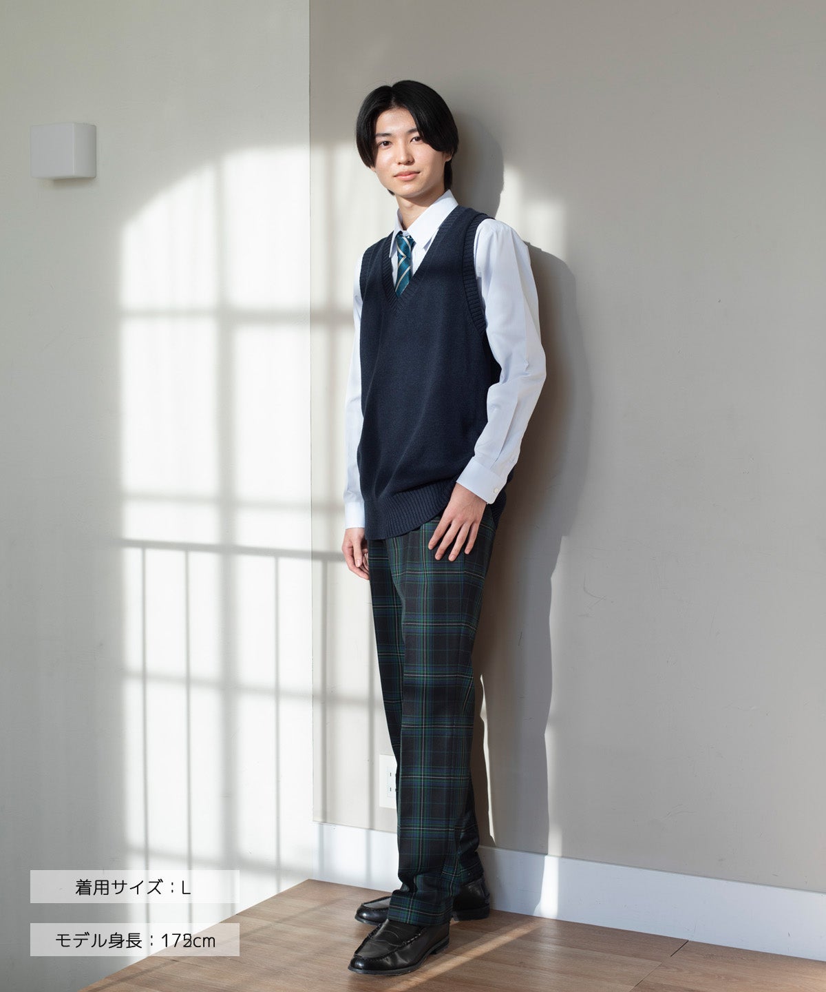 綿ベスト(ネイビー) ARCUV-3011MEN-01 | 原宿発の制服ブランド CONOMi