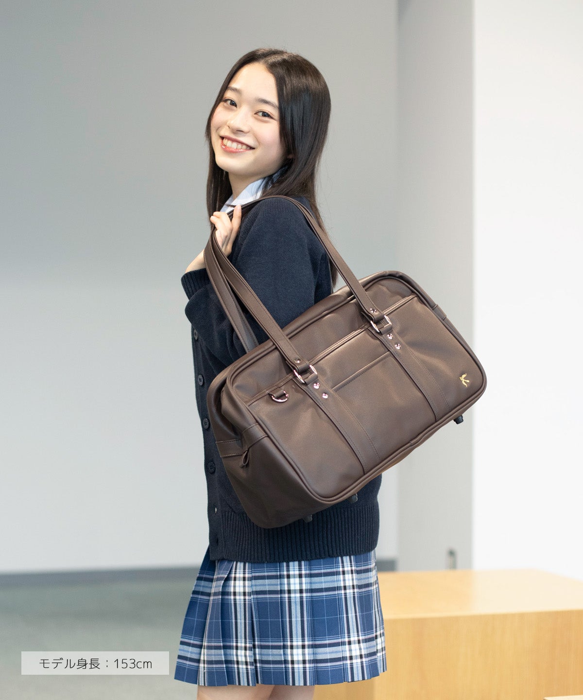 合皮スクールバッグ(ブラウン×ゴールド) ARCB-2016-06 | 原宿発の制服